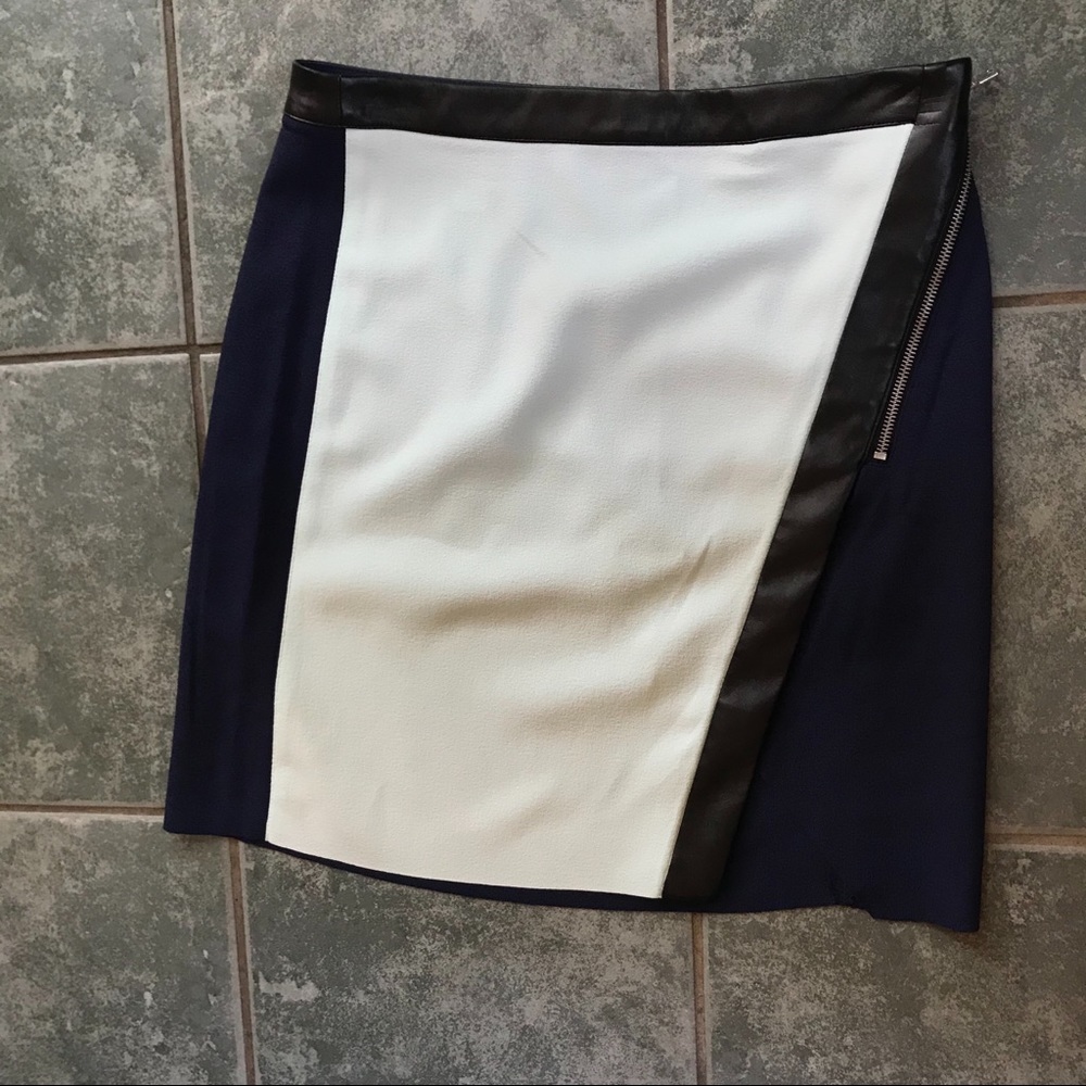 Metaphor unique skirt